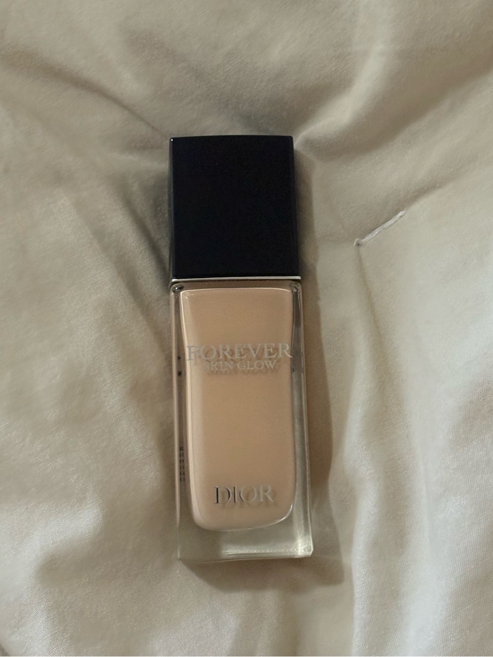 Dior Forever Skin Glow Foundation